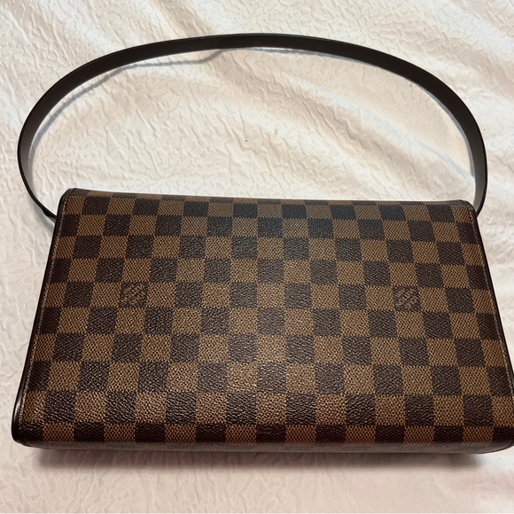 Authentic Louis Vuitton TriBeCa Damier Ebene. - Picture 7 of 12